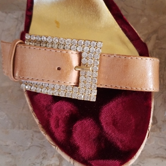 Schutz Crystal Bow Heels - Picture 2 of 6